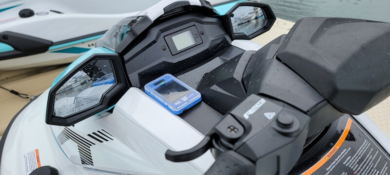 jet ski gps tracker, Jet-Ski Installation Methods